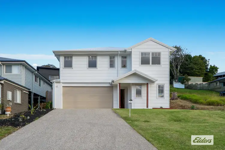 7 Tristania Street