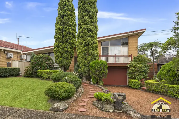 16 Burradoo Road