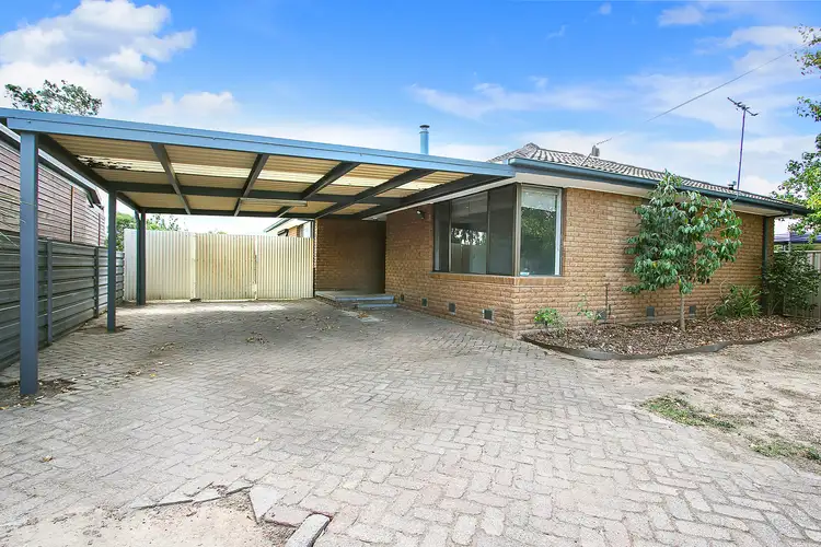 5 Wattle Court