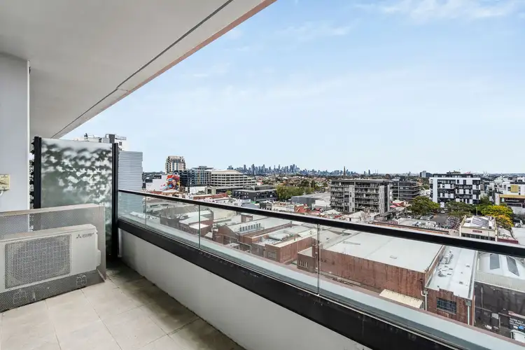 918/40 Hall Street