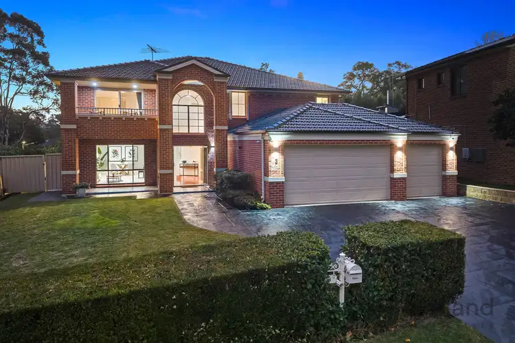 3 Tudor Place