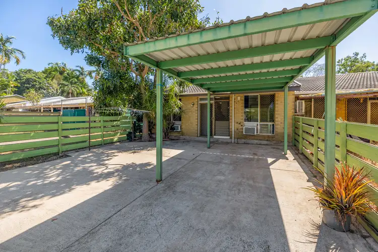 9/13 Magdelene Court