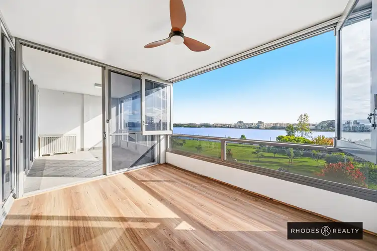 411/8B Mary Street