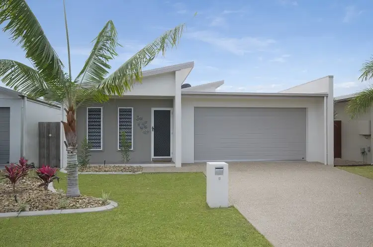 8 Mannikin Way