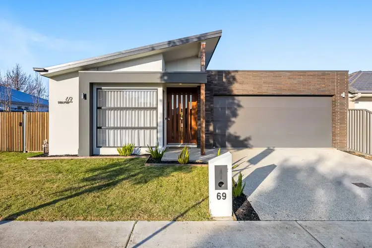 69 Sydney Way