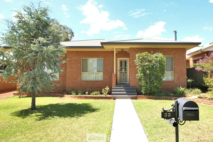 33 Noorilla Street