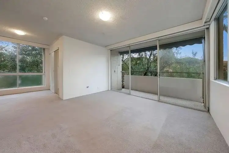 2/2 Gerard Street