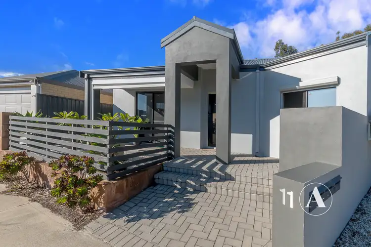 1/11 Yewers Drive