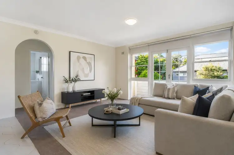 2/216 Carrington Road