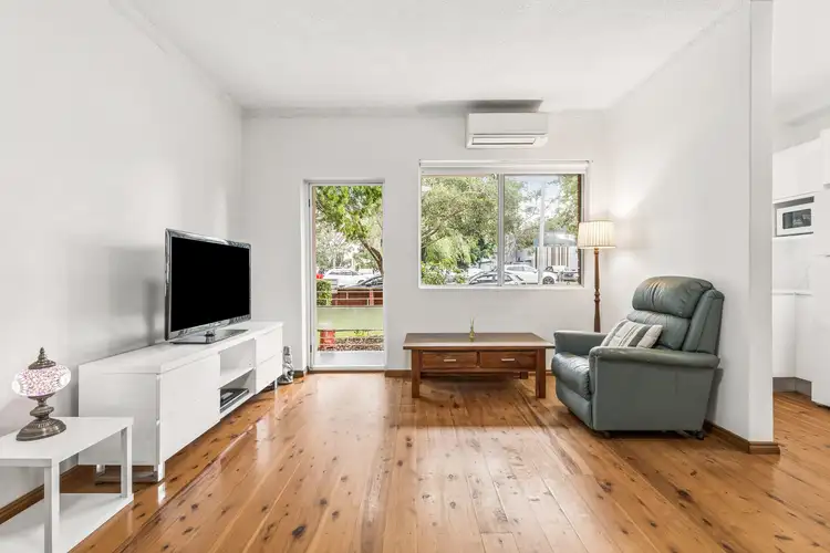 1/142-144 Chuter Avenue