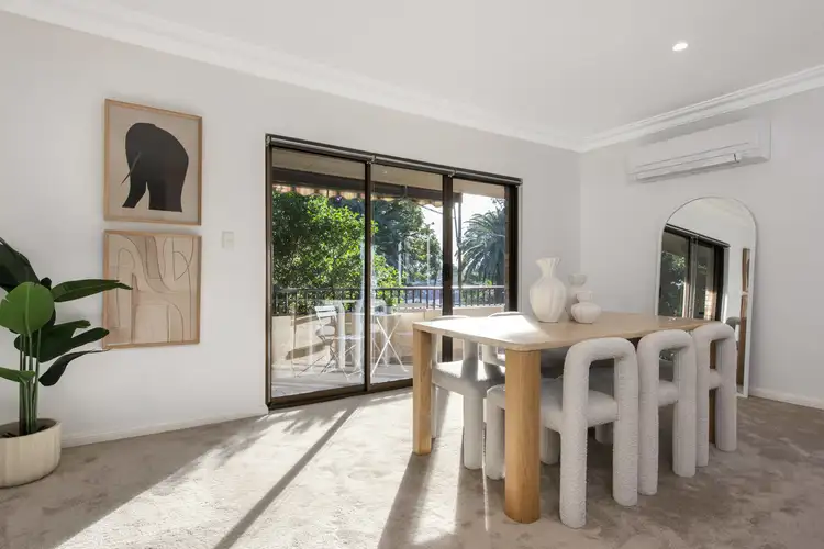 3/90 Victoria Street