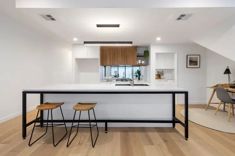 30 Janice Seto Street