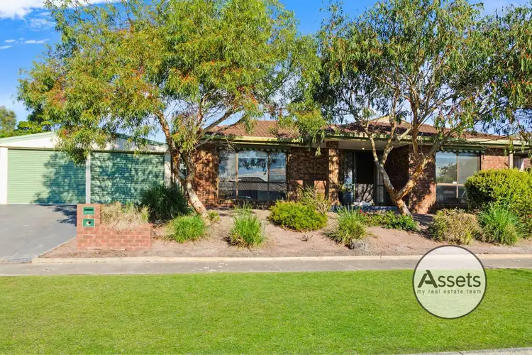 27 Shirva Crescent