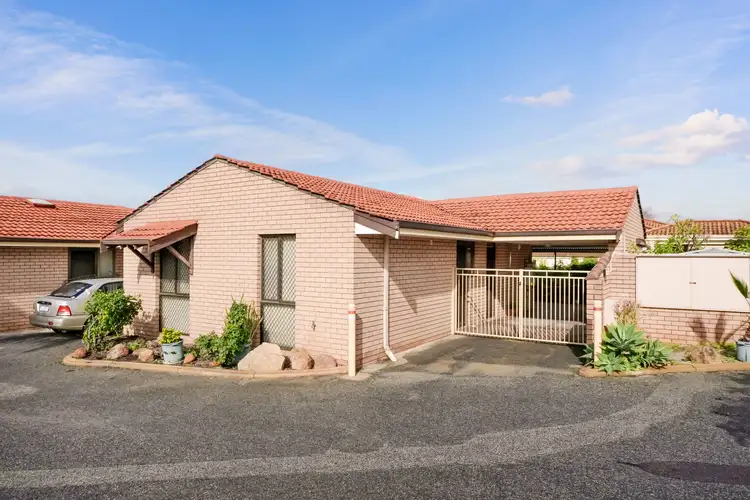 1/303 Wharf Street