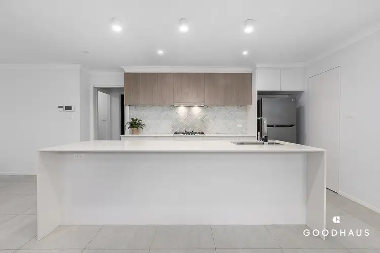 17 Ruby Hunter Rise