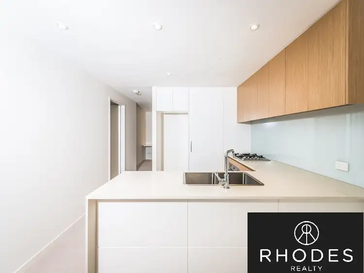 821/17 Chatham Road