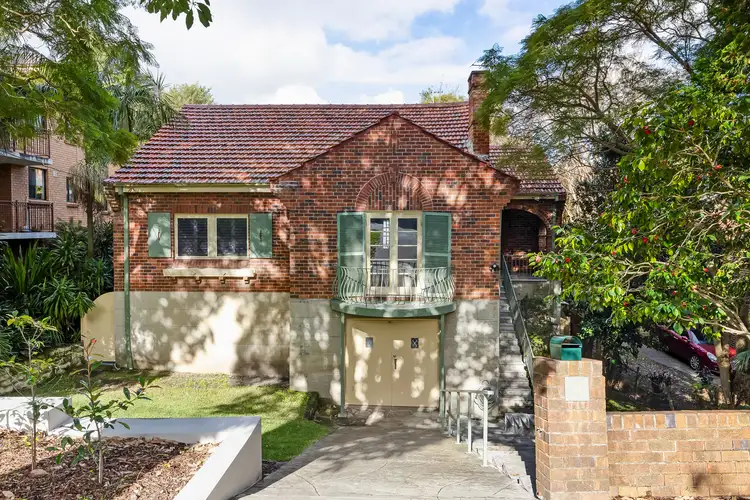 2 Greenbank Street
