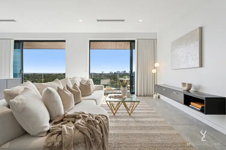 702/56 Greenhill Road