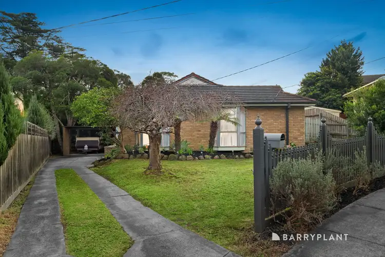 3 Dewar Court