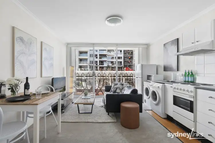 407/40 Macleay Street