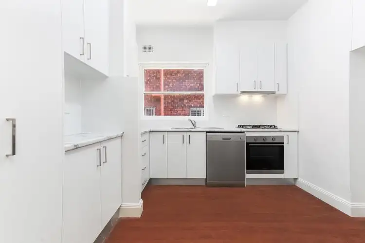 4/125 Old South Head Road