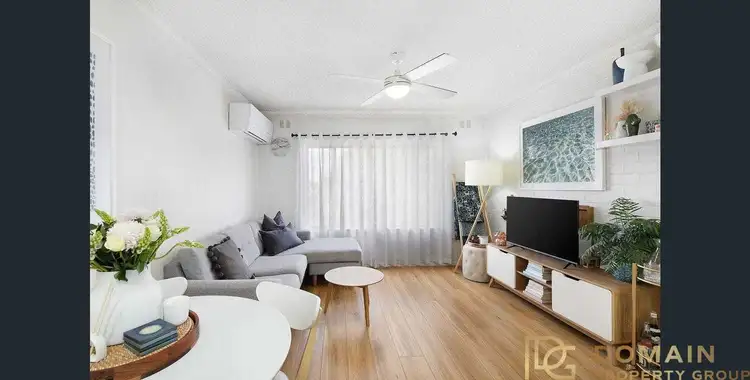 4/33a Frederick Street