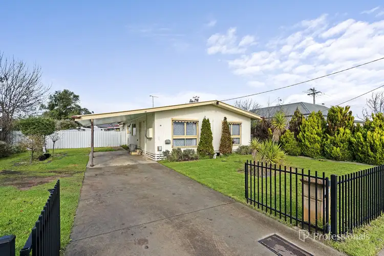 16 Sutton Road
