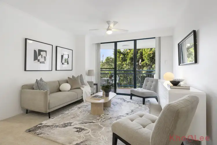 30/122 Saunders Street