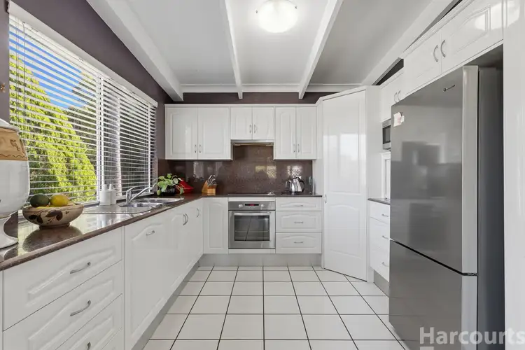 4 Armidale Road