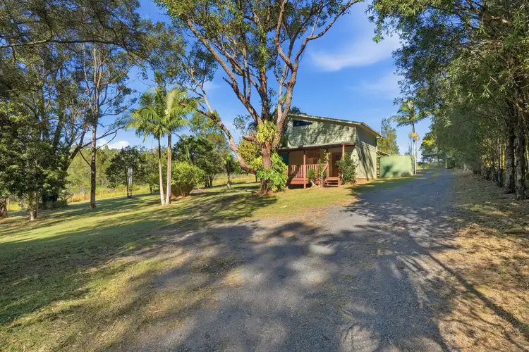 10 Lake Breeze Lane