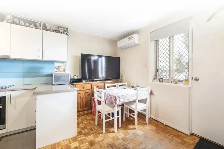 15/2-6 Alice Street