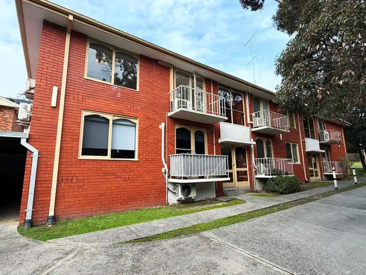 6/9 Firth Street