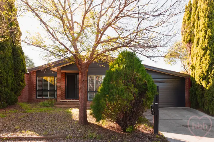 14 Fristrom Crescent