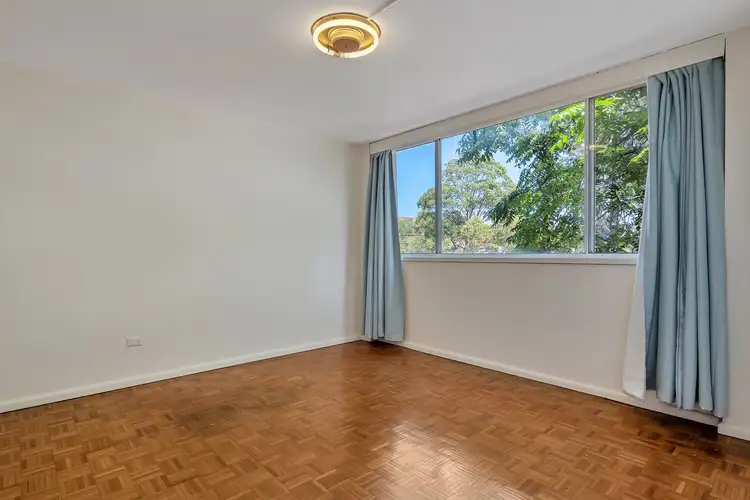 24/14-18 Ross Street