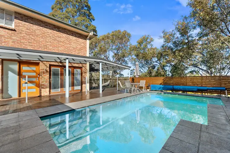 9 Flinders Place