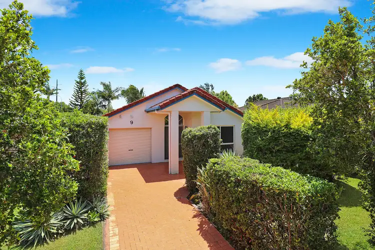 9 Wisteria Place
