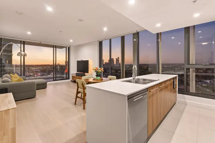1302/28 Cowper Street