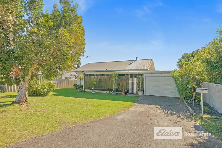 10 Katoomba Street