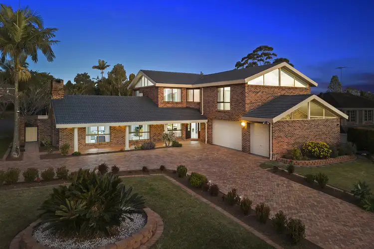 16 Josephine Crescent