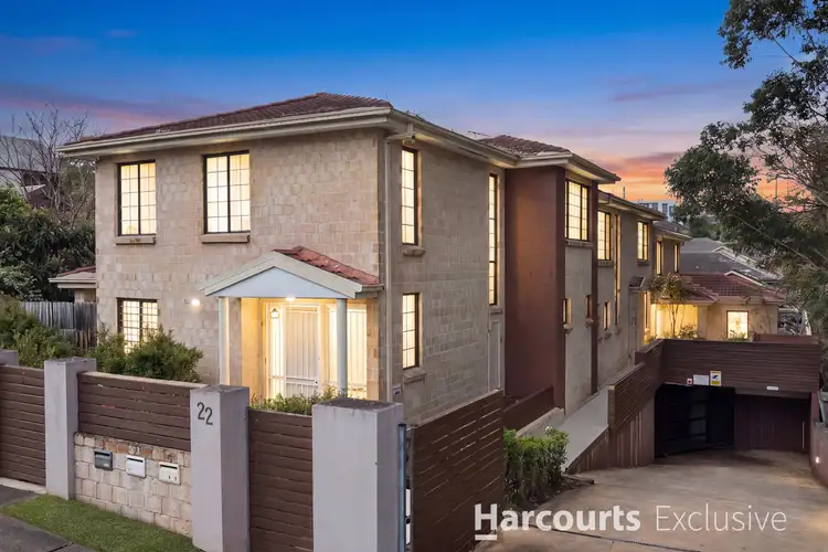 3/22 Charles Street