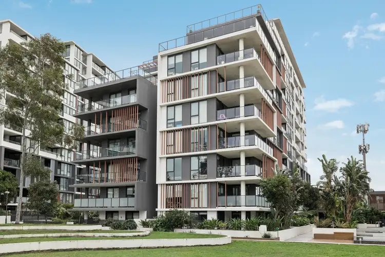 101/11 Garrigarrang Avenue