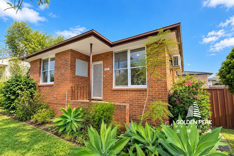 409 Victoria Road