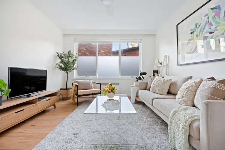 3/4 Chomley Street
