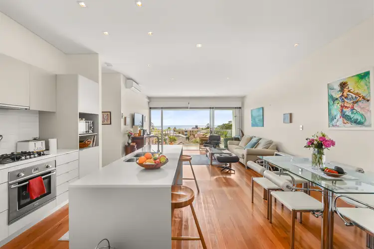 29/7-11 Henderson Street