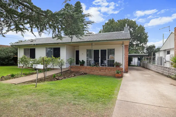 38 Petra Avenue