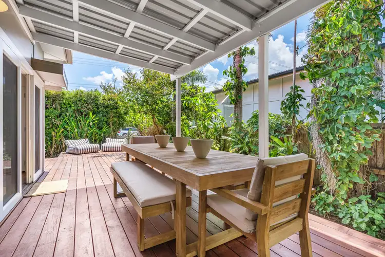 23 Bangalow Road