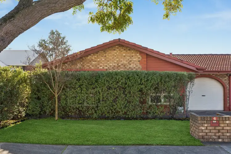4/23A Hurtle Street