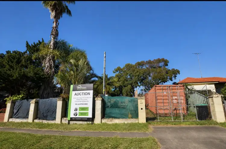 68 Hobart Street