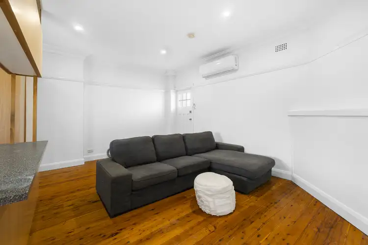 105A Thompson Street