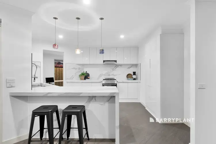 52 Sherwood Road